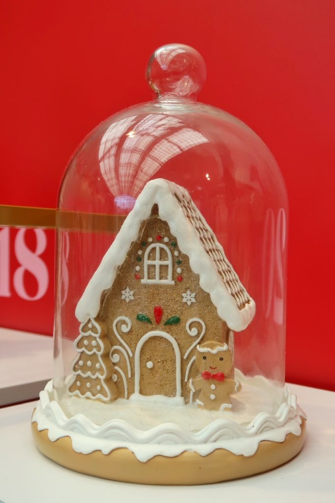b&m-christmas-light-up-gingerbread-house-in-glass-cloche