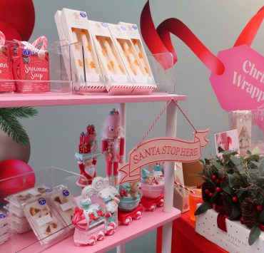 bm-christmas-press-show