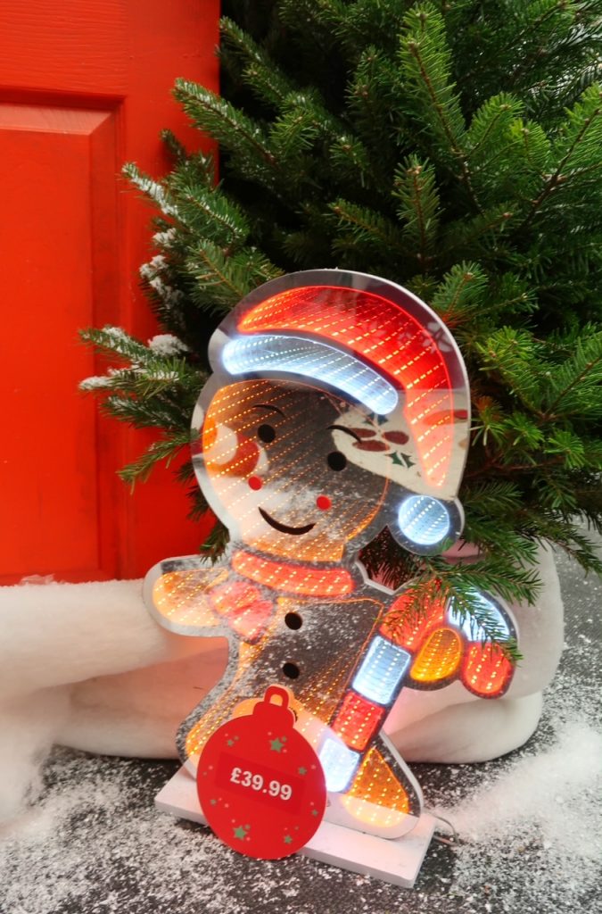 dobbies-gingerbread-ornament