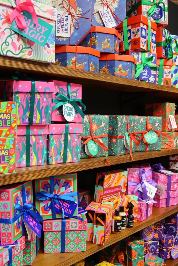 lush-christmas-gift-boxes