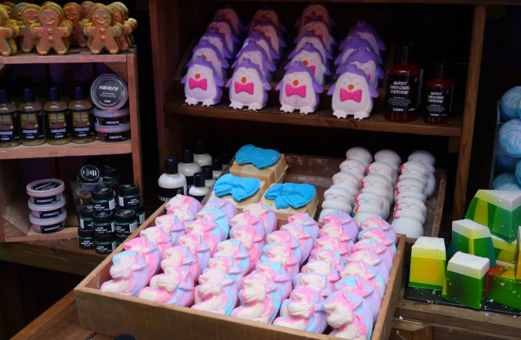 lush-showcase-christmas-collection
