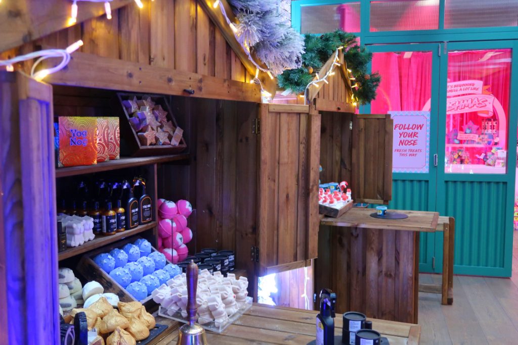 lush-showcase-christmas-products