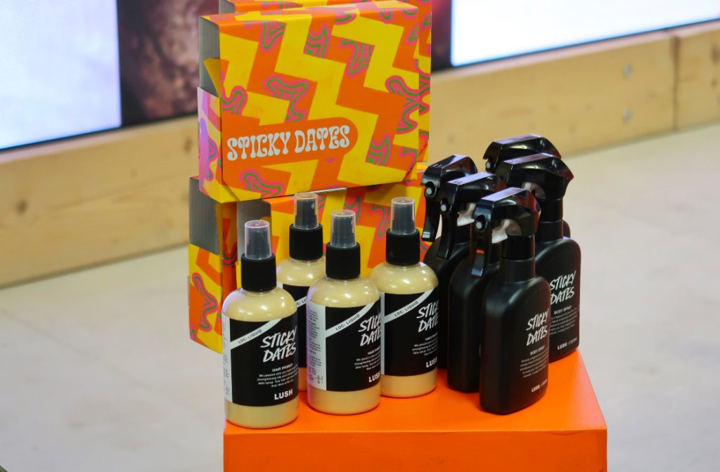 lush-sticky-dates-hair-primer-body-spray