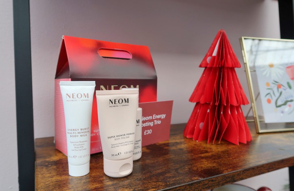 neom-wellbeing-super-shower-polish