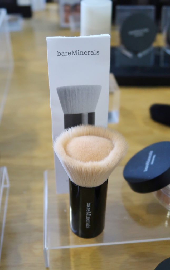 bare-minerals-makeup-brush-kabuki