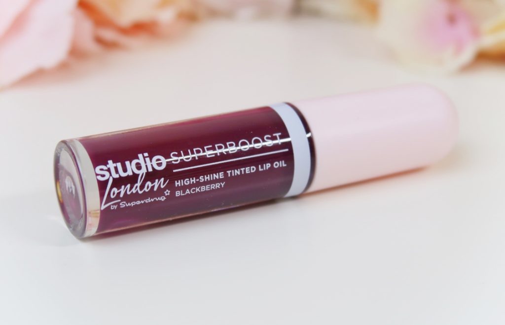 studio-london-blackberry-lip-oil