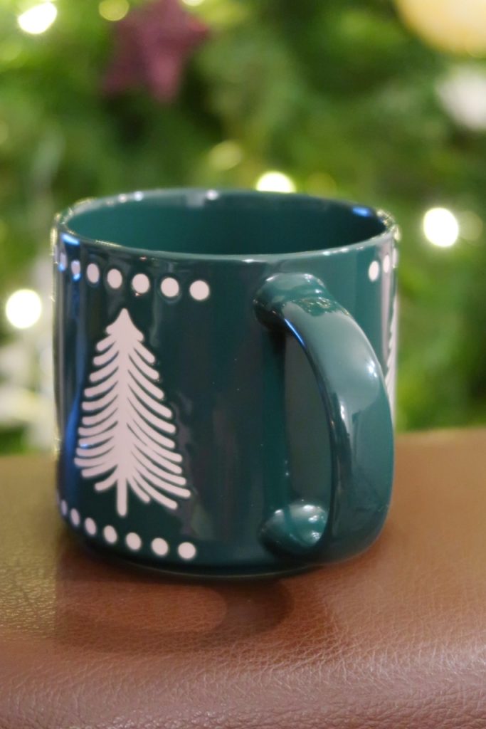 christmas-tree-christmas-mug