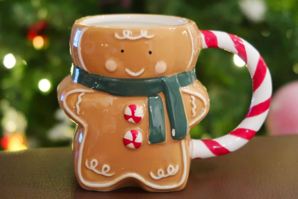 gingerbread-christmas-mug