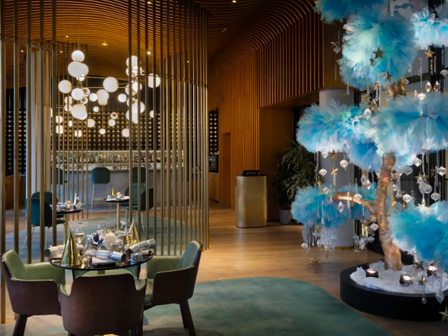 hithe-seek-the-westin-christmas-decorations