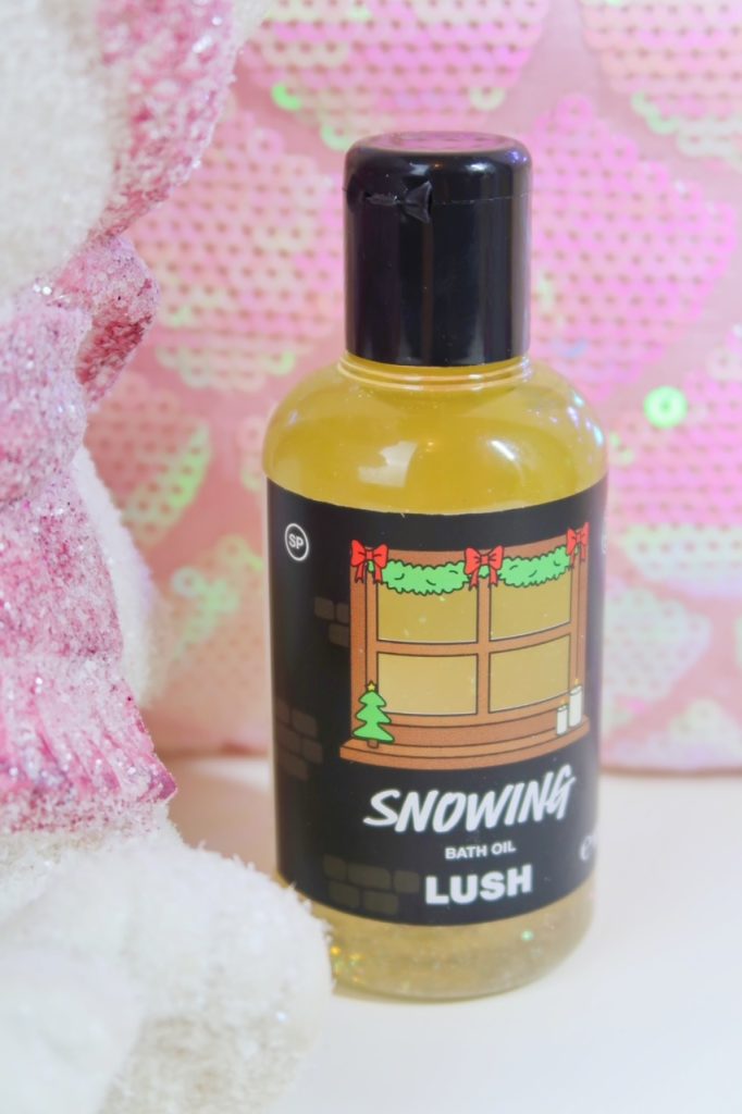 lush-snowing-bath-oil