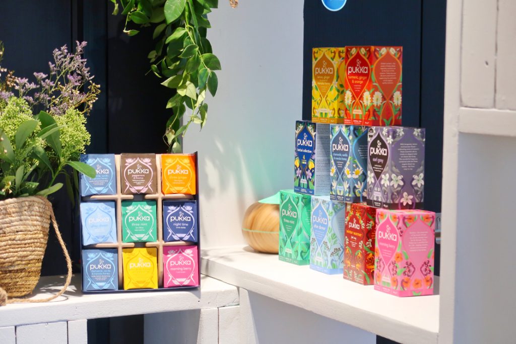 pukka-blooming-berry