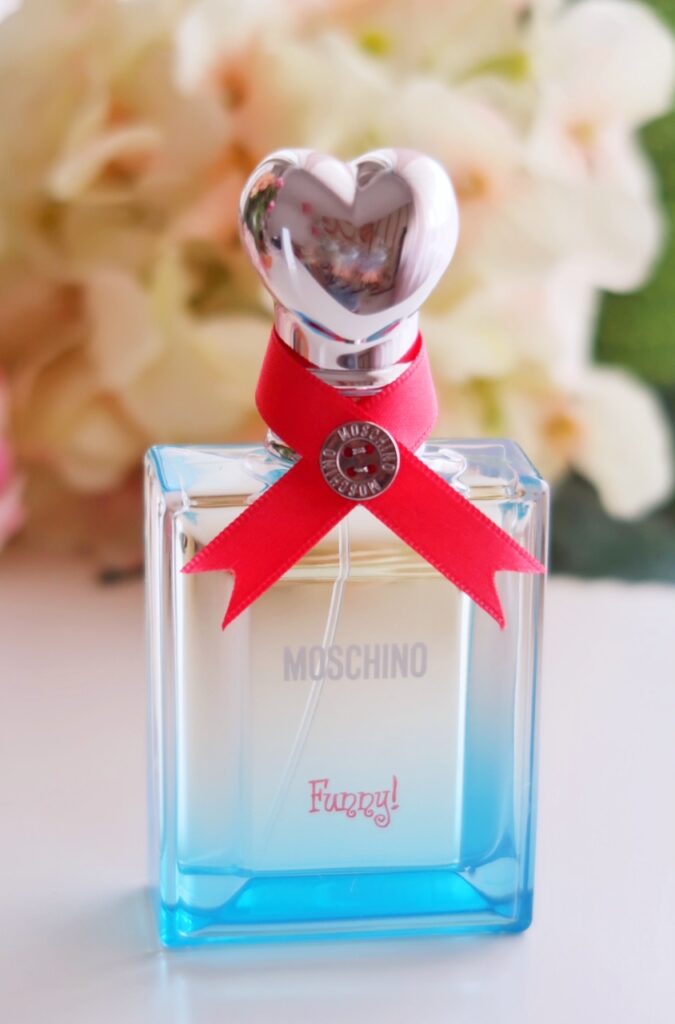 moschino-funny-perfume-bottle