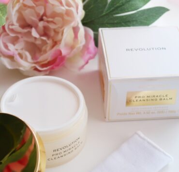 revolution-cleansing-balm
